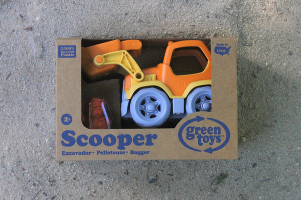 Scooper Truck